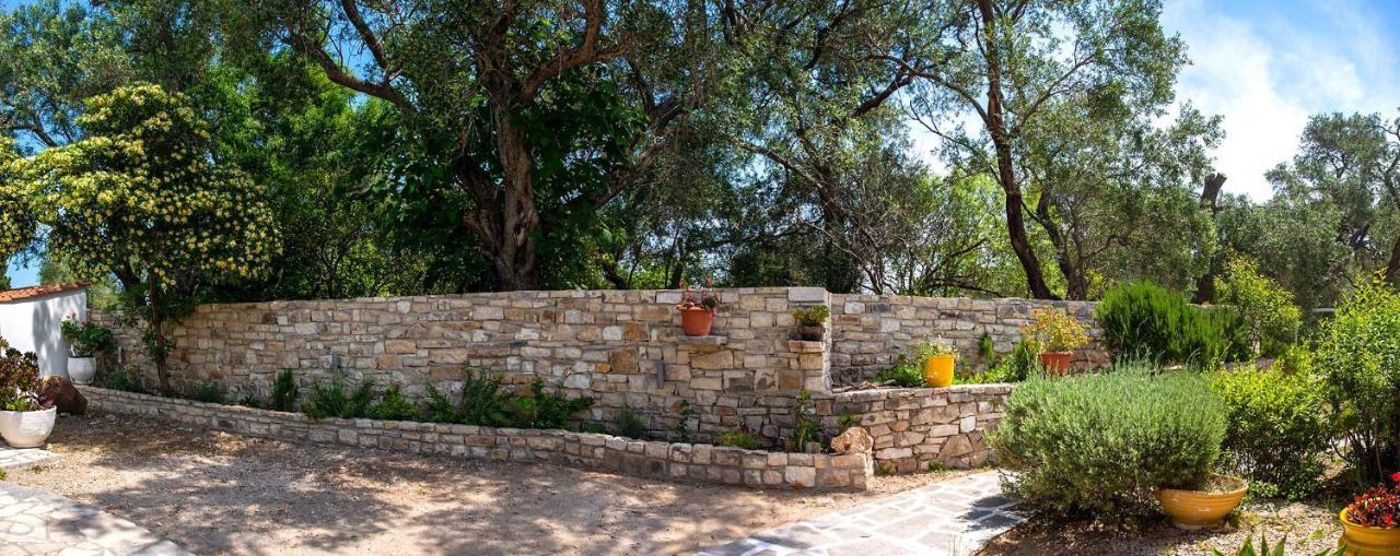 Country House Longos  Экстерьер фото